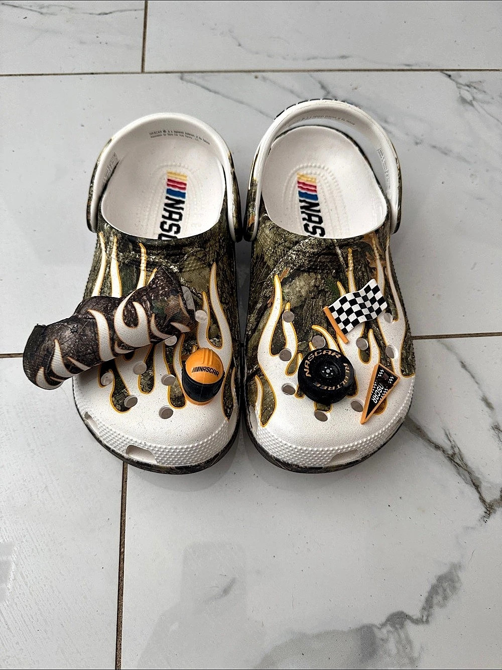 Crocs NASCAR x Realtree Classic Clog Brown & WhiteSz 8 BN no tag